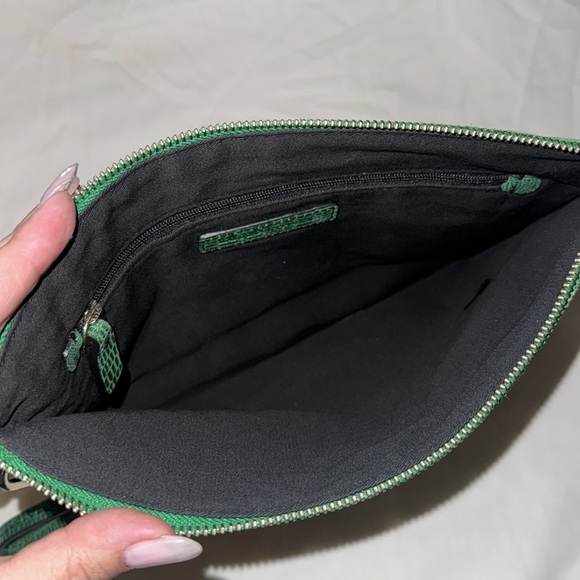 Sophia Tablet Clutch - Picture 6 of 10